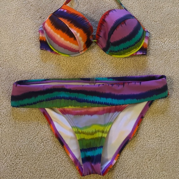 🎉 3x HP 🎉 2011 VS Bikini Set - Picture 11 of 12